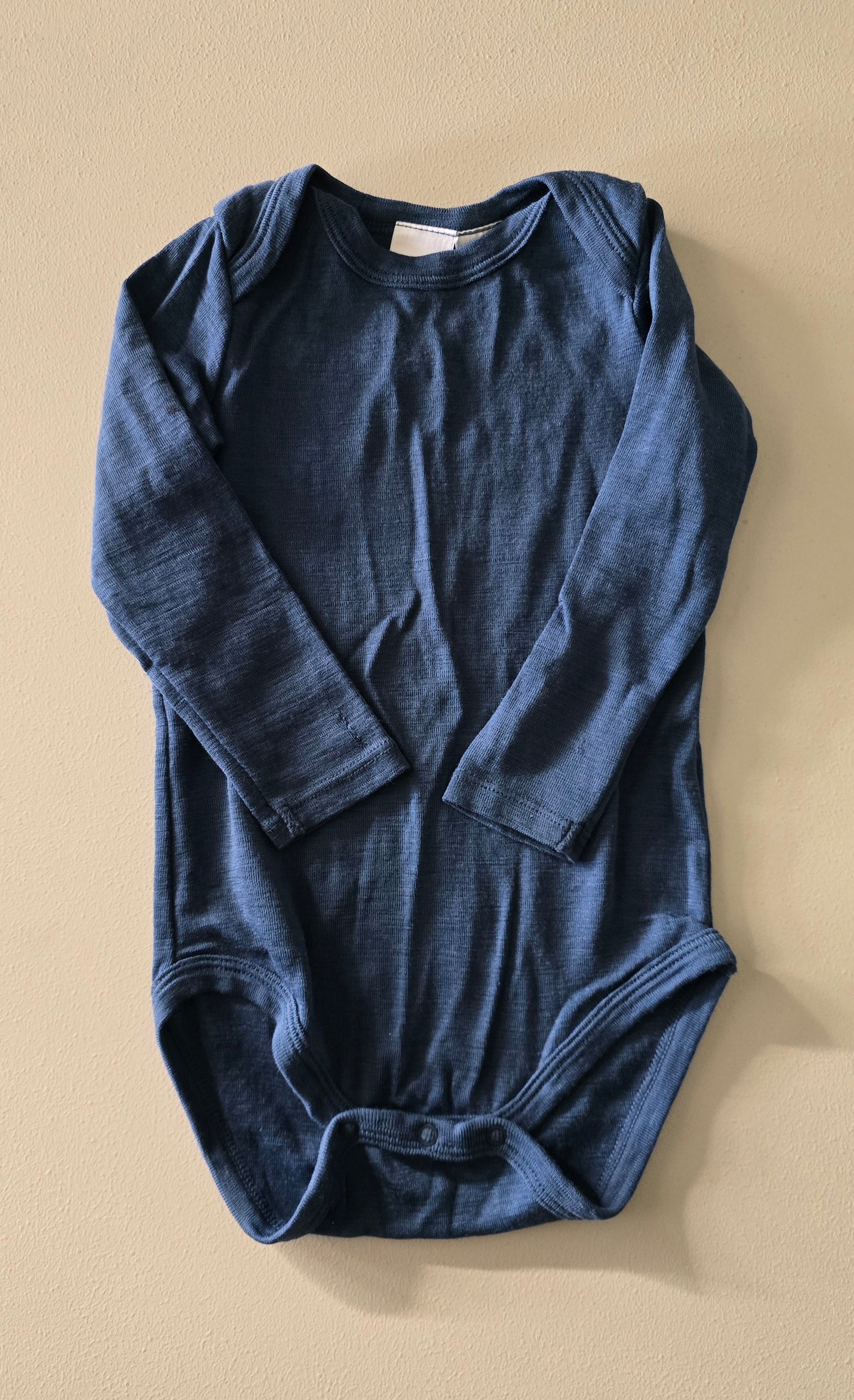 Teeny Weeny Merino Onesie (12-18m)