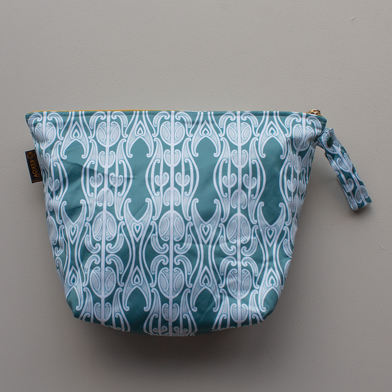 Kekoa Wetbag | Medium Tiaki Sea (not absorbent)